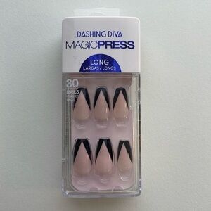 Opened box of long dashing diva press on nails